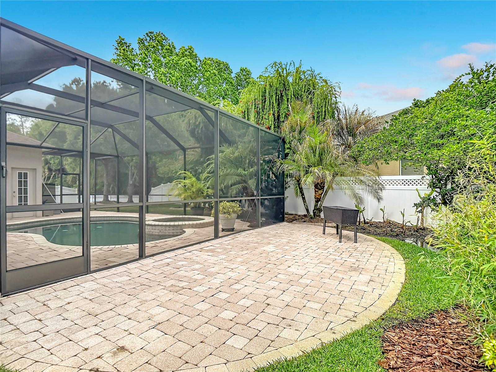 TAMPA PALMS AREA 4 PRCL 21 R - Residential