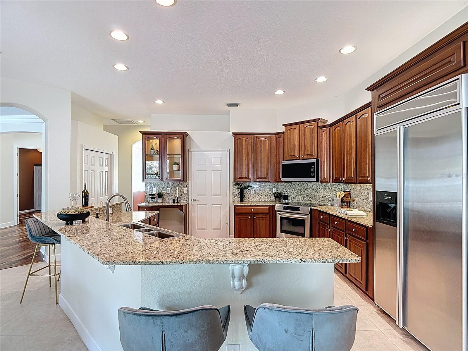 TAMPA PALMS AREA 4 PRCL 21 R - Residential