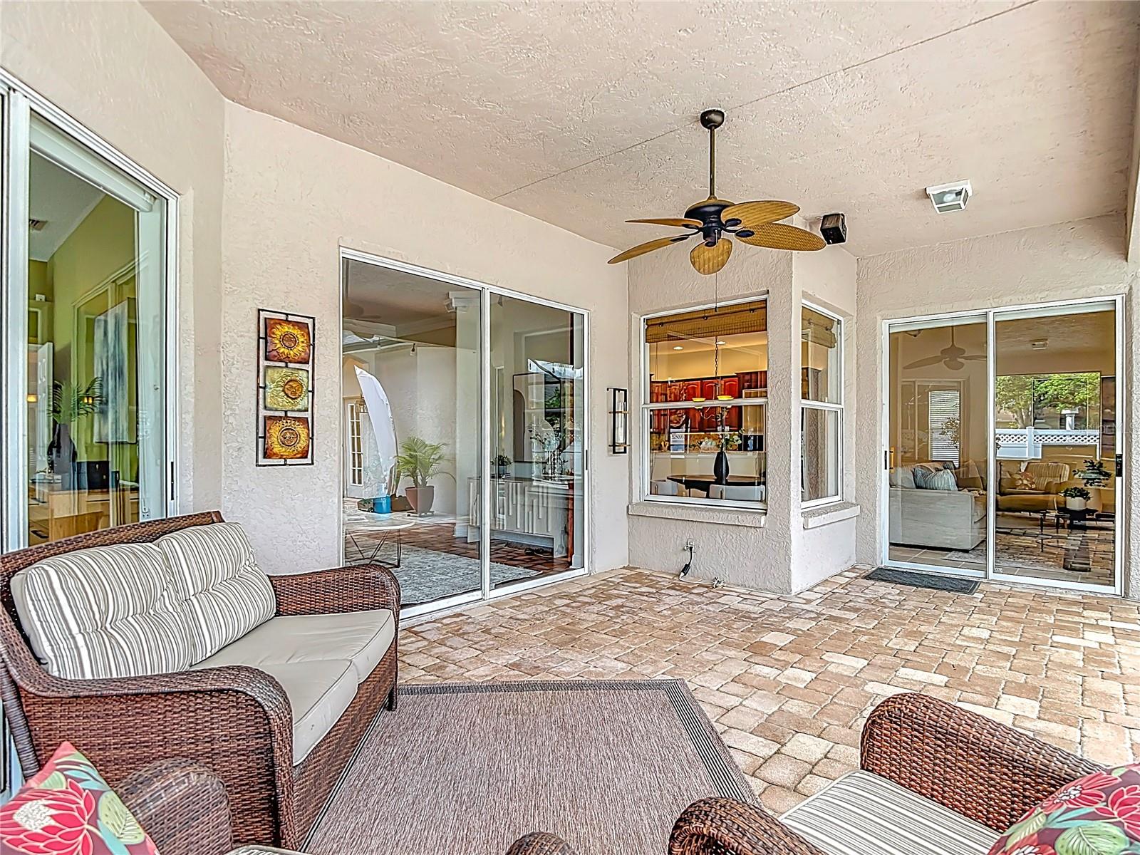 TAMPA PALMS AREA 4 PRCL 21 R - Residential