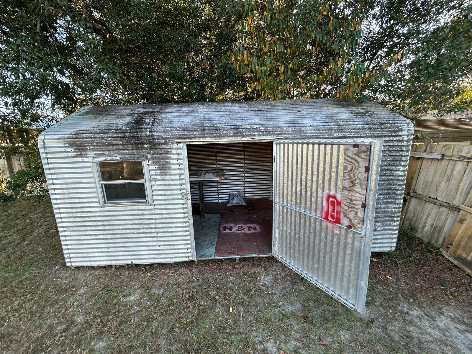 RAINBOW LAKES ESTATES - Residential Lease