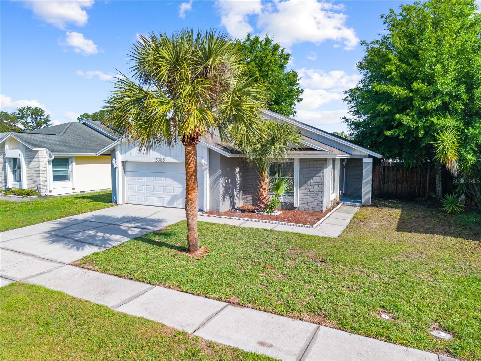 INDIAN WELLS UNIT 6 - Residential