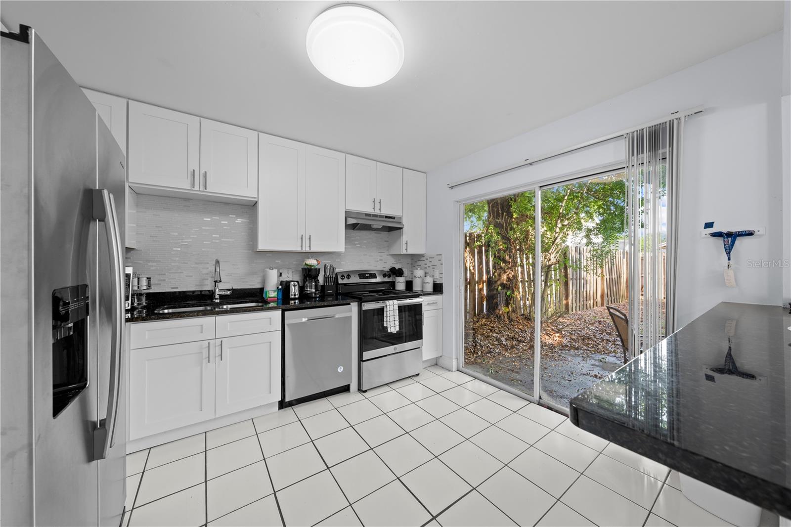 INDIAN WELLS UNIT 6 - Residential