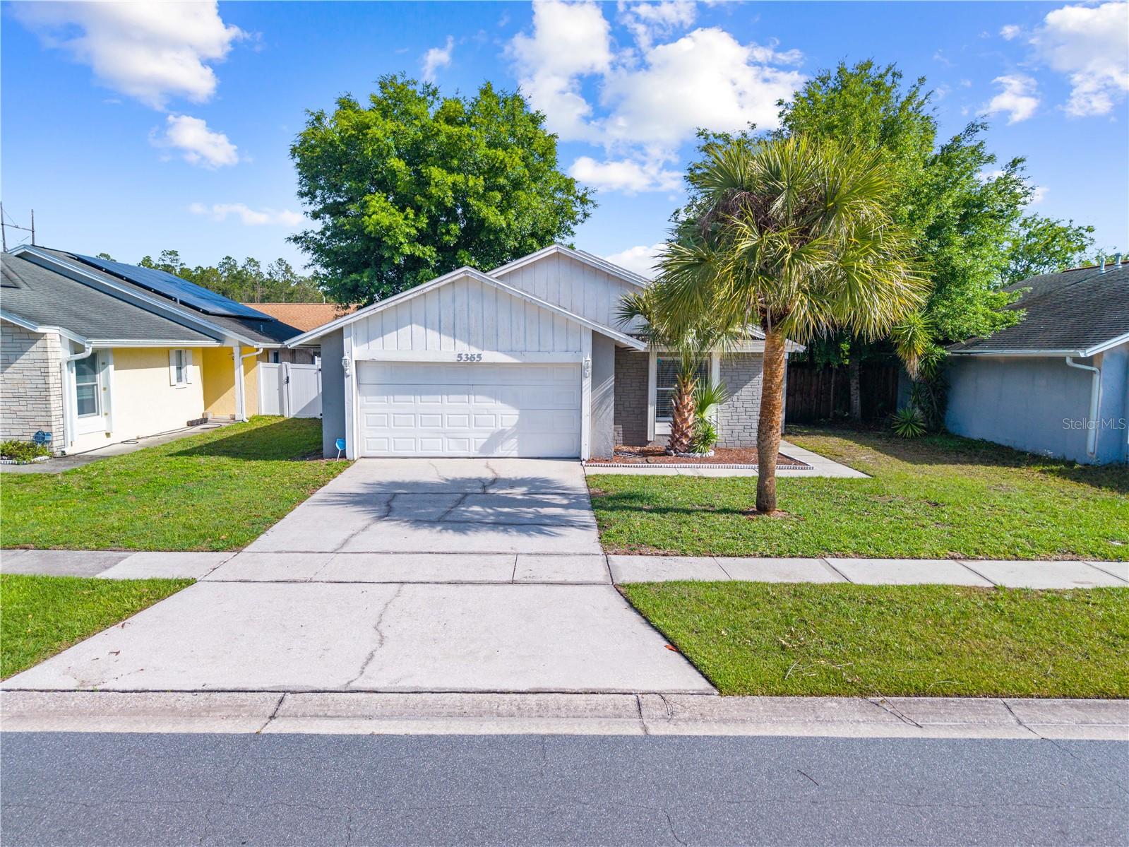 INDIAN WELLS UNIT 6 - Residential