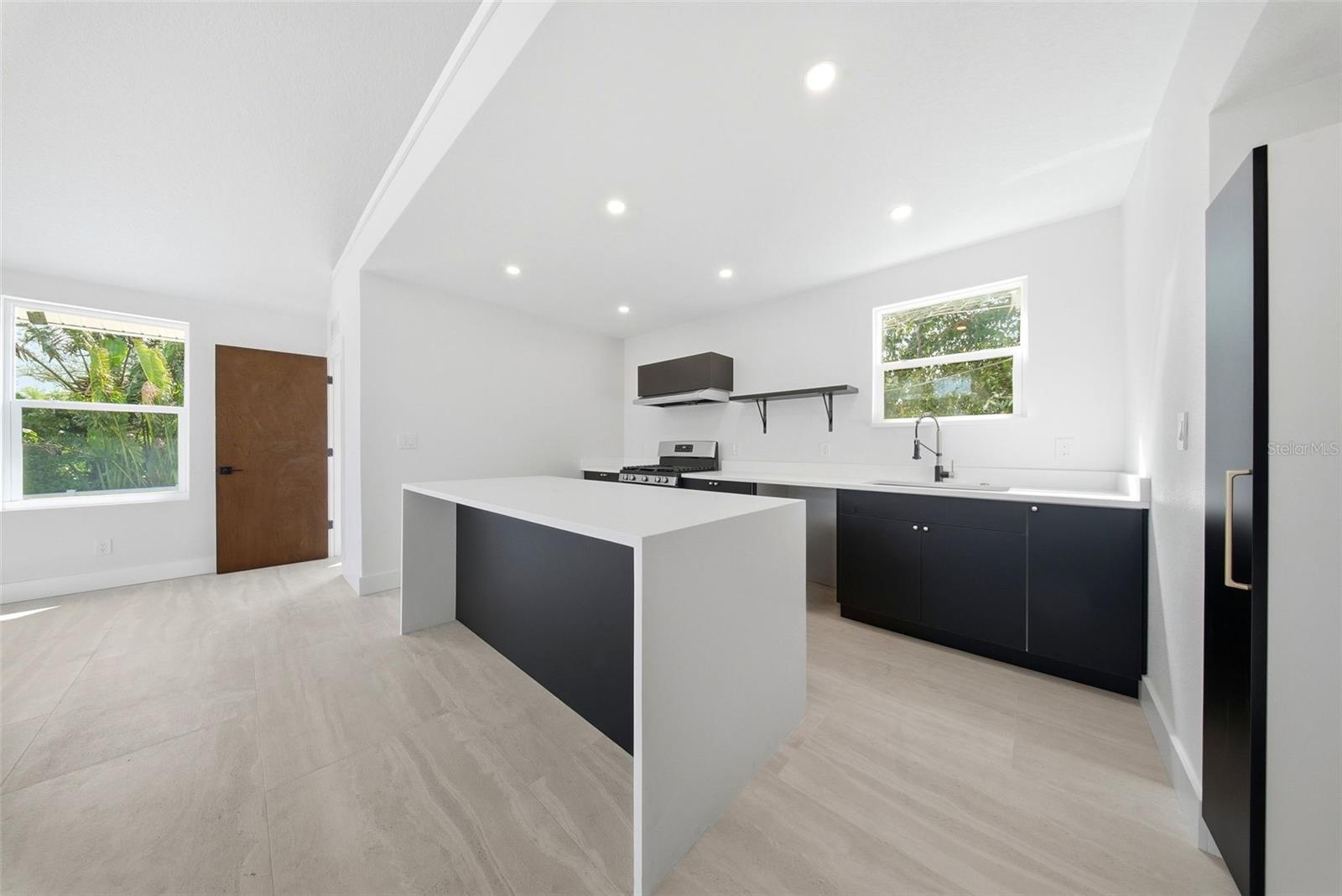 PEALE PARK - Residential