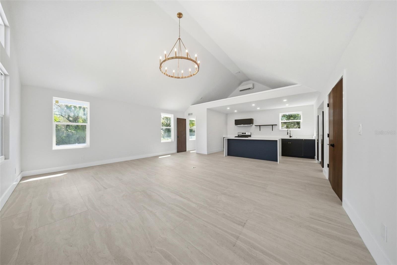 PEALE PARK - Residential