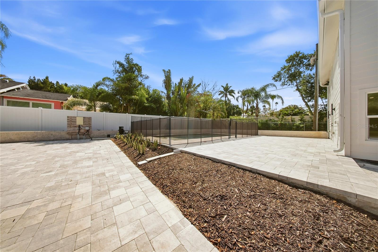 PEALE PARK - Residential