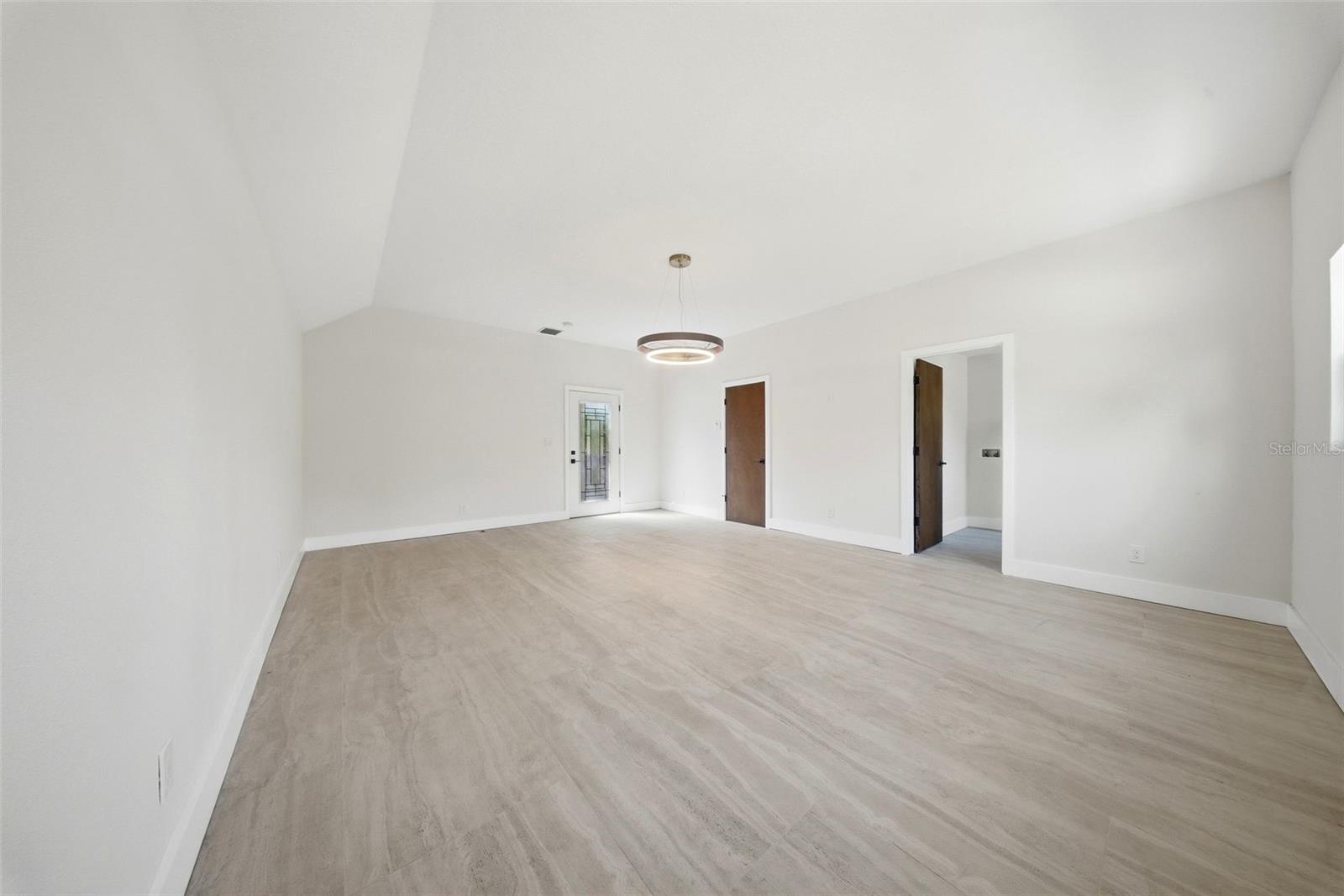 PEALE PARK - Residential