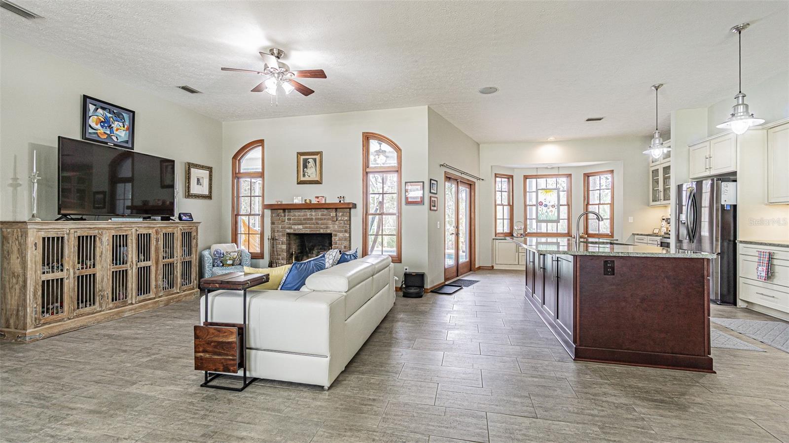 LANGSHIRE VILLAGE PH II - Residential