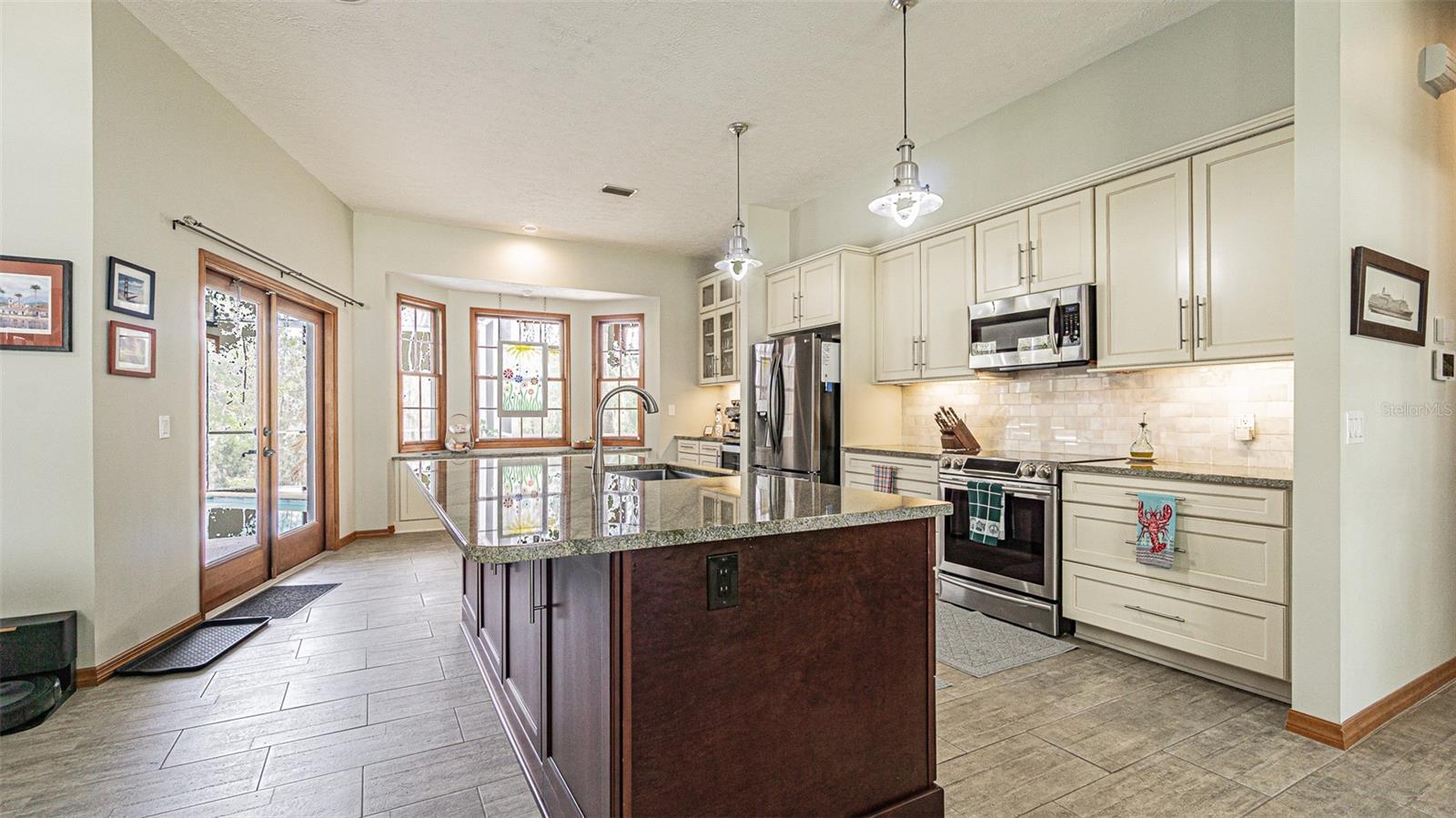 LANGSHIRE VILLAGE PH II - Residential