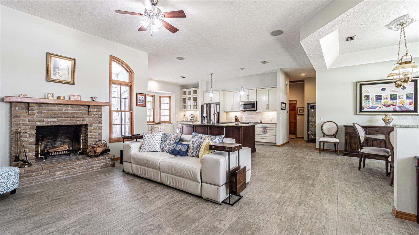 LANGSHIRE VILLAGE PH II - Residential