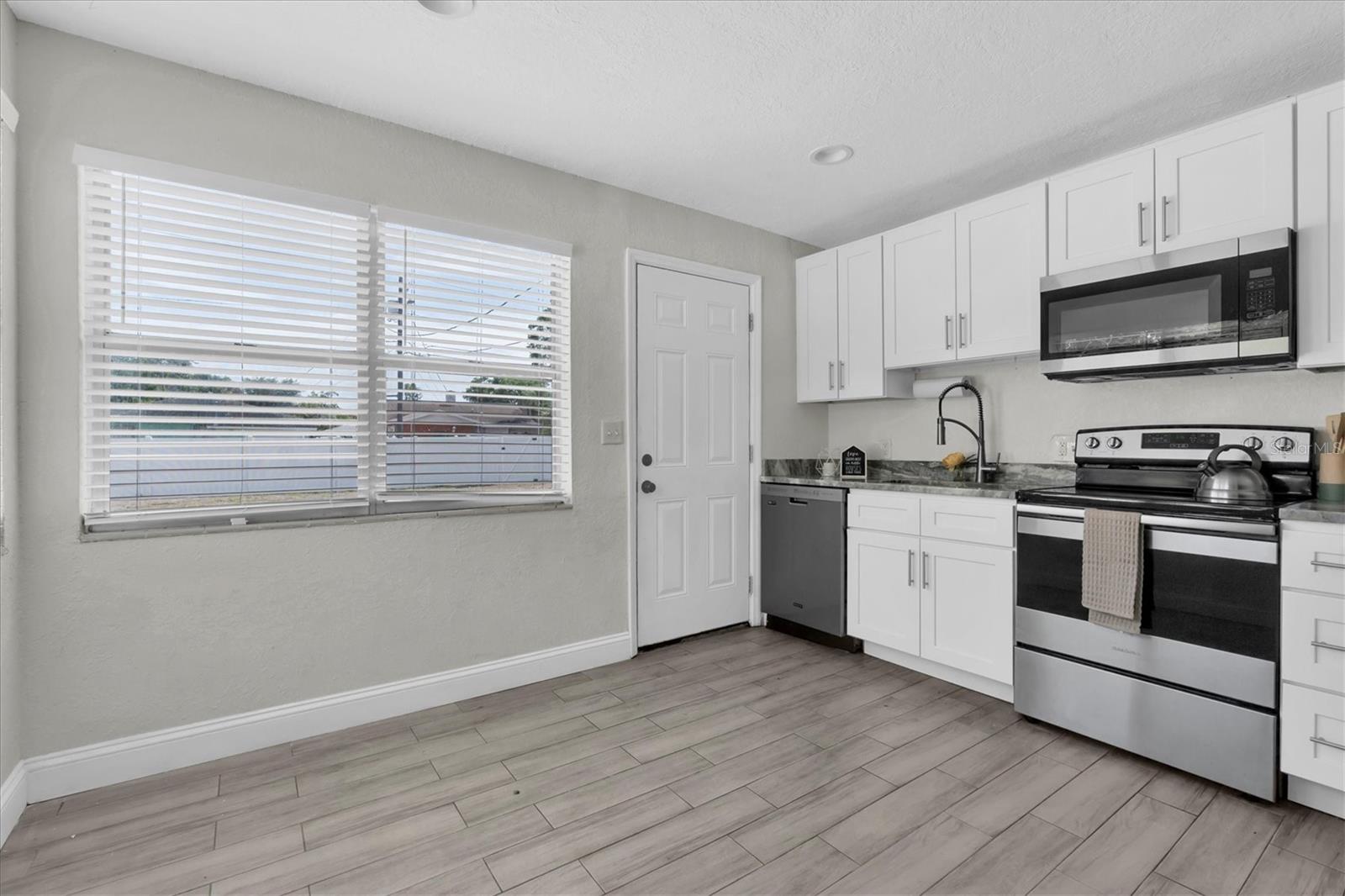 WEST CENTRAL AVE - Residential