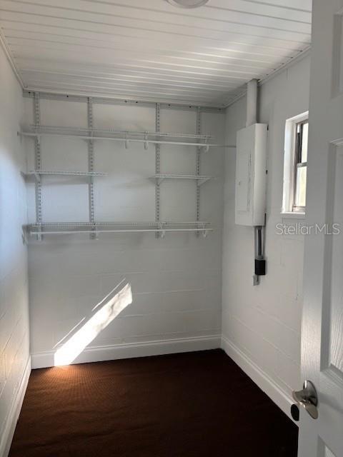 RIDGEWOOD - Residential