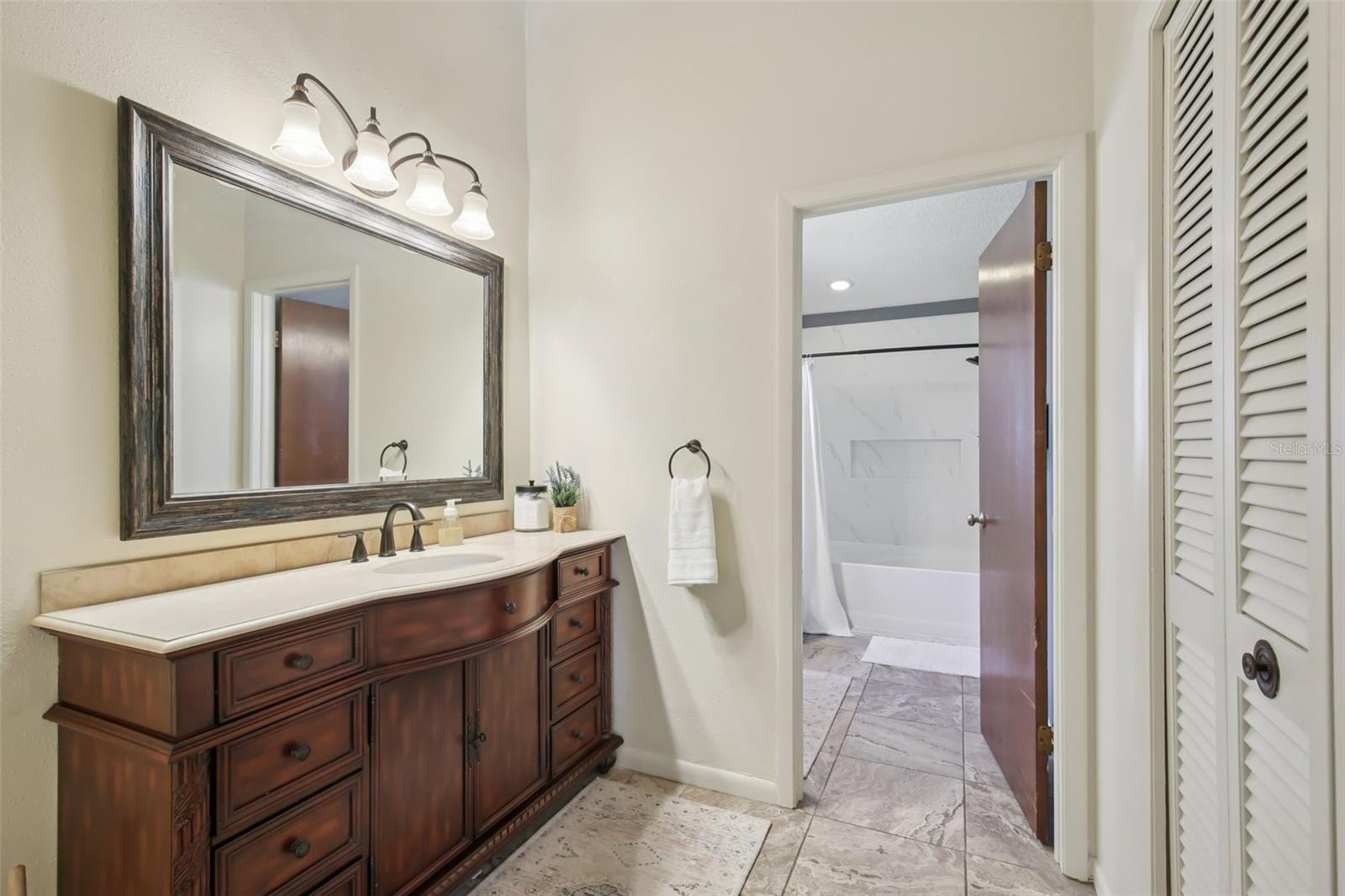 MAYFAIR SUB - Residential