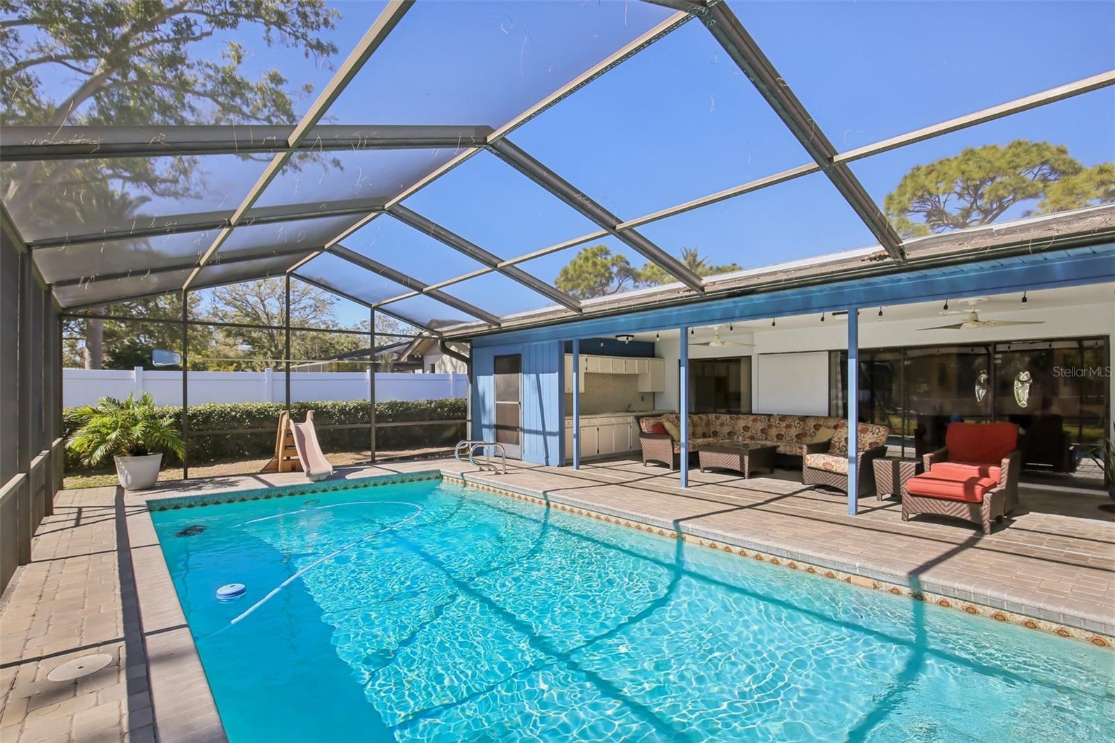 MAYFAIR SUB - Residential