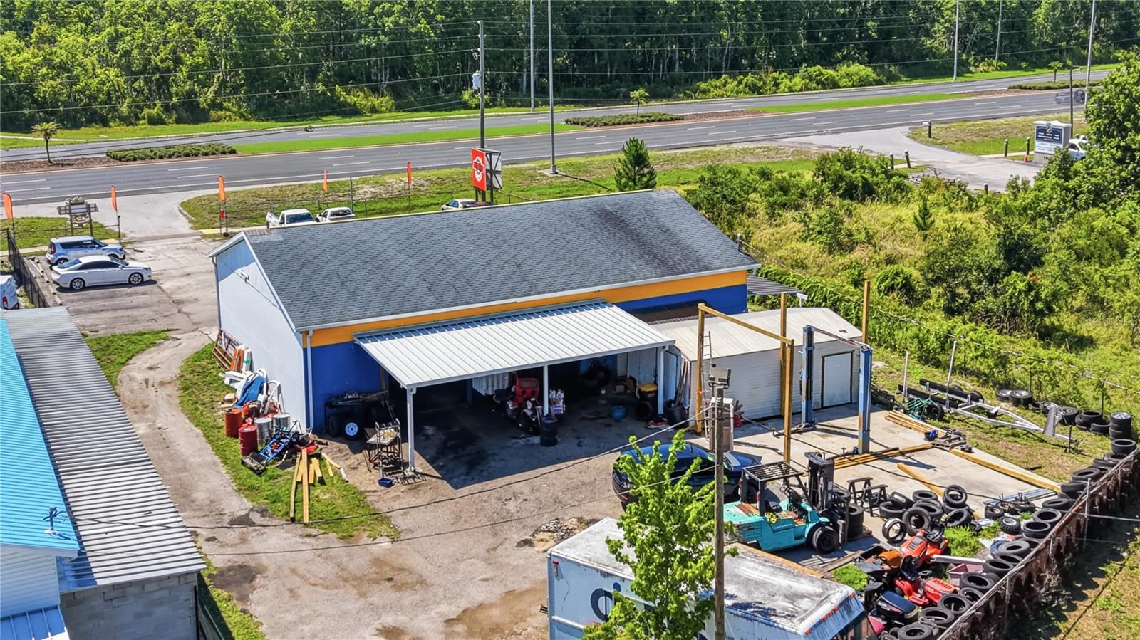 17426 US HWY 19
