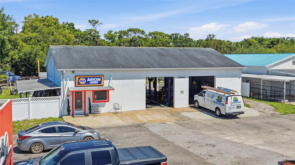 Photo of 17426 Us Hwy 19, Hudson, FL 34667 (MLS # TB8512058)