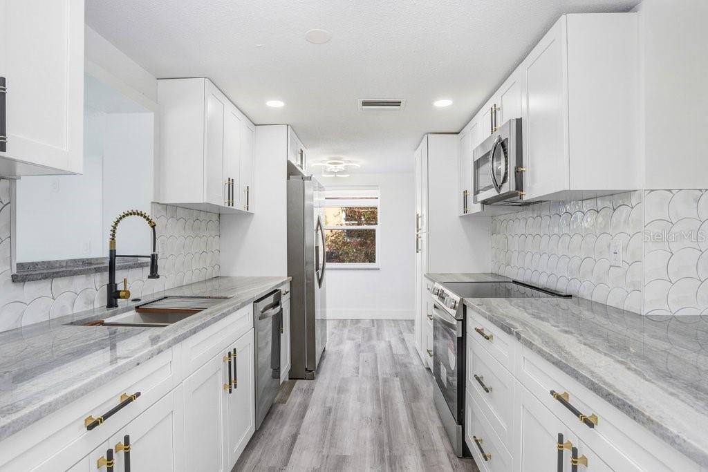 FOREST HILLS - Residential