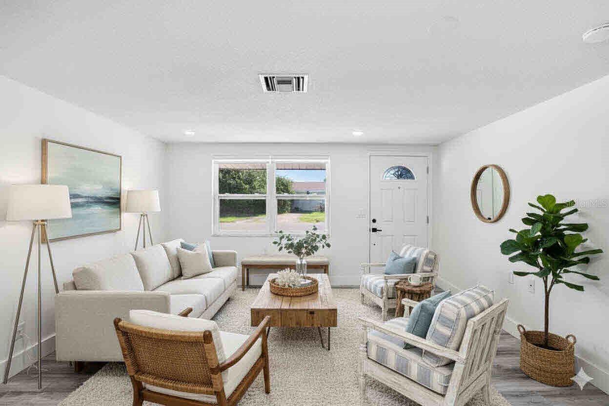 FOREST HILLS - Residential