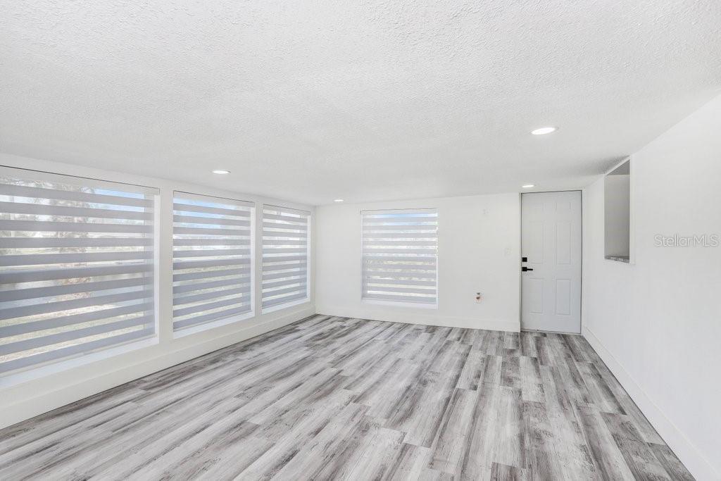 FOREST HILLS - Residential