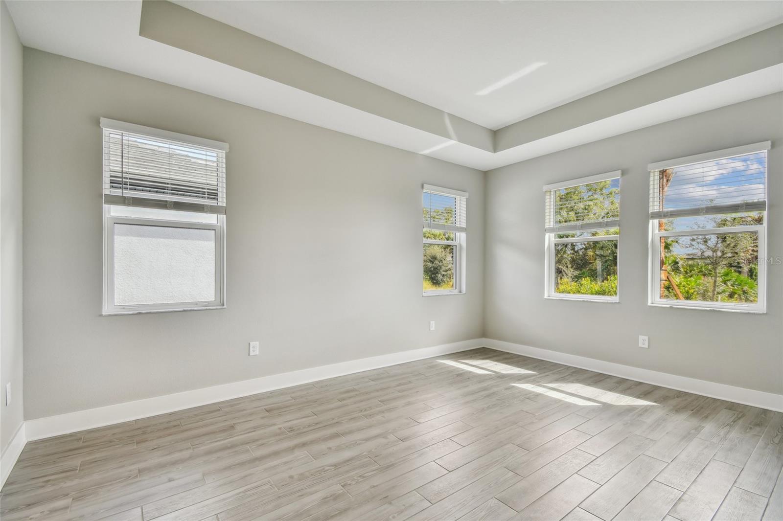 SWEETWATER IN LAKEWOOD RANCH - Residential