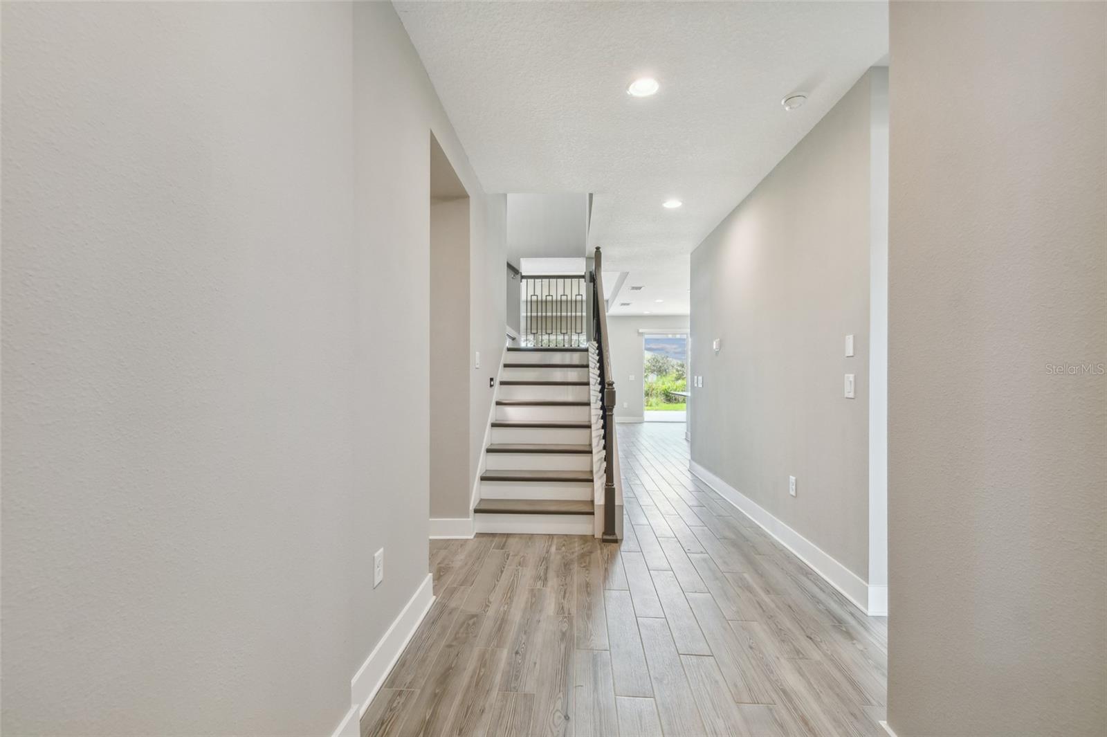 SWEETWATER IN LAKEWOOD RANCH - Residential