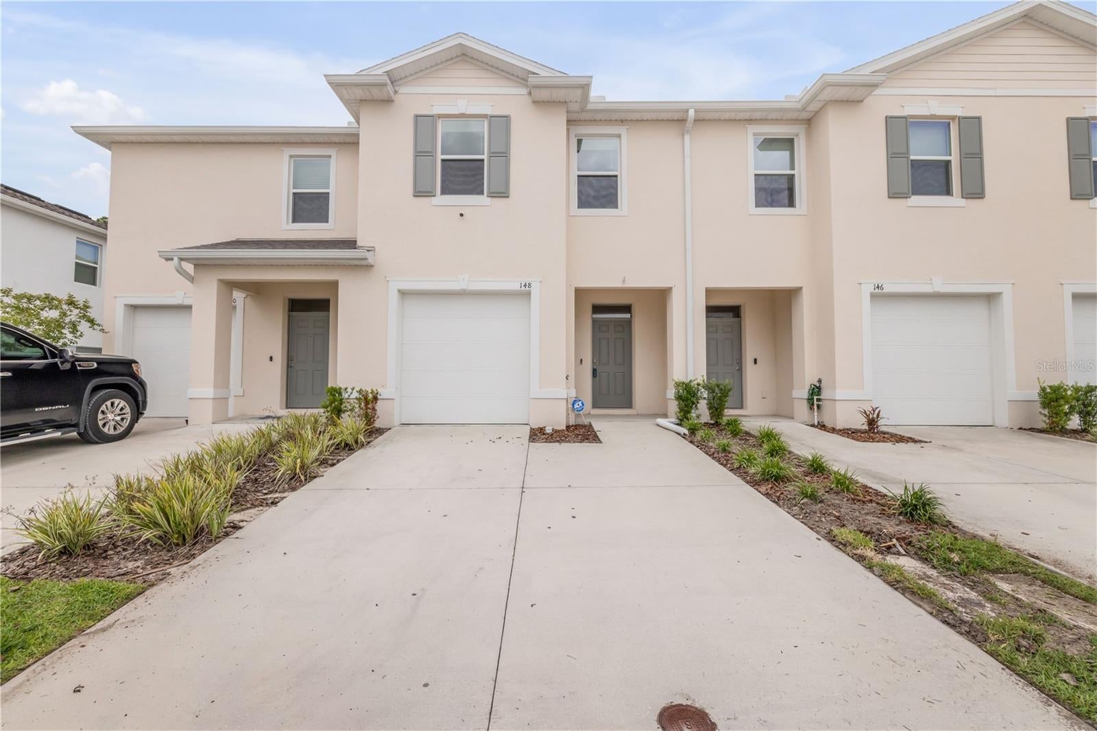 148 REENA DRIVE - Photo 4