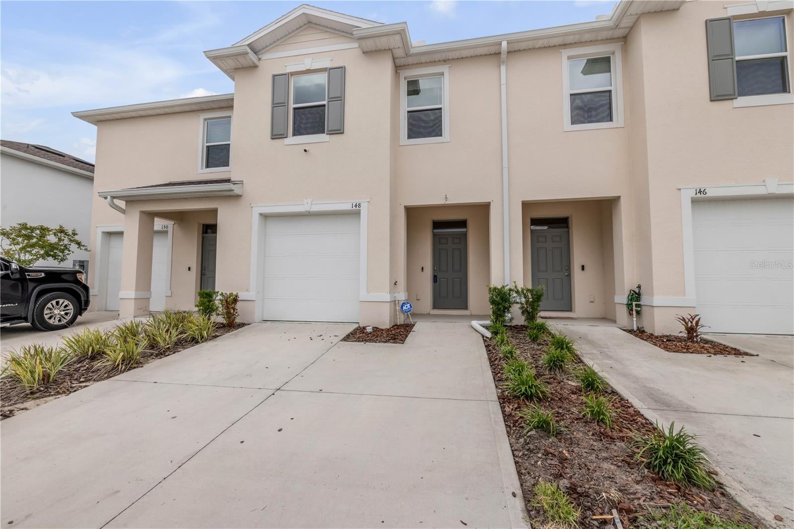 148 REENA DRIVE - Photo 3