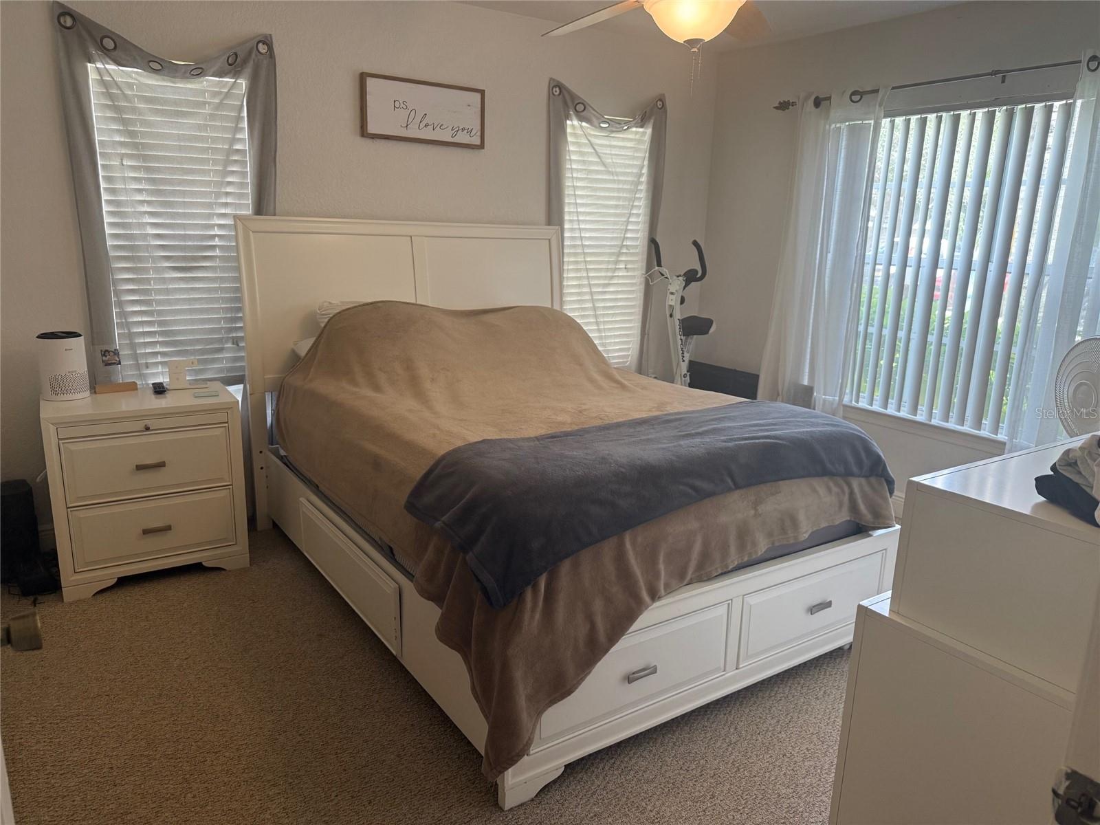 THE VILLAGE AT TOWNPARK OR2057/3888 - Residential Lease