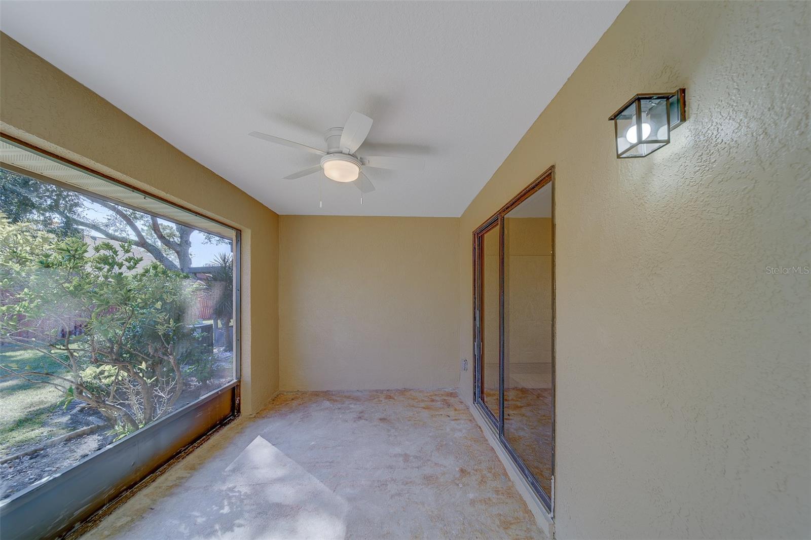 LAKE SEMINOLE VILLAGE - Residential