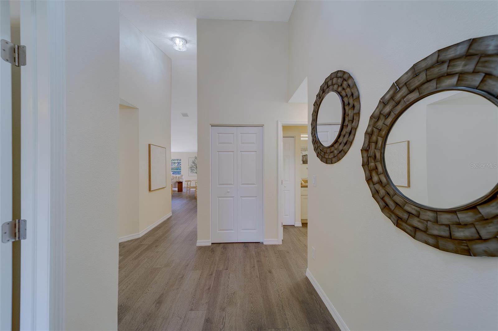 LAKE SEMINOLE VILLAGE - Residential