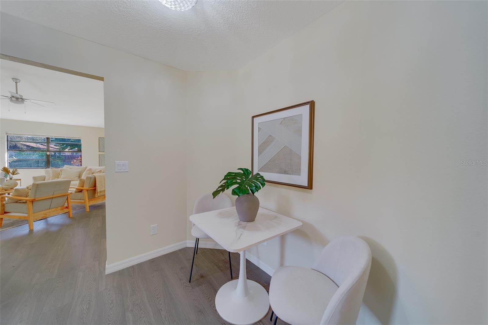 LAKE SEMINOLE VILLAGE - Residential