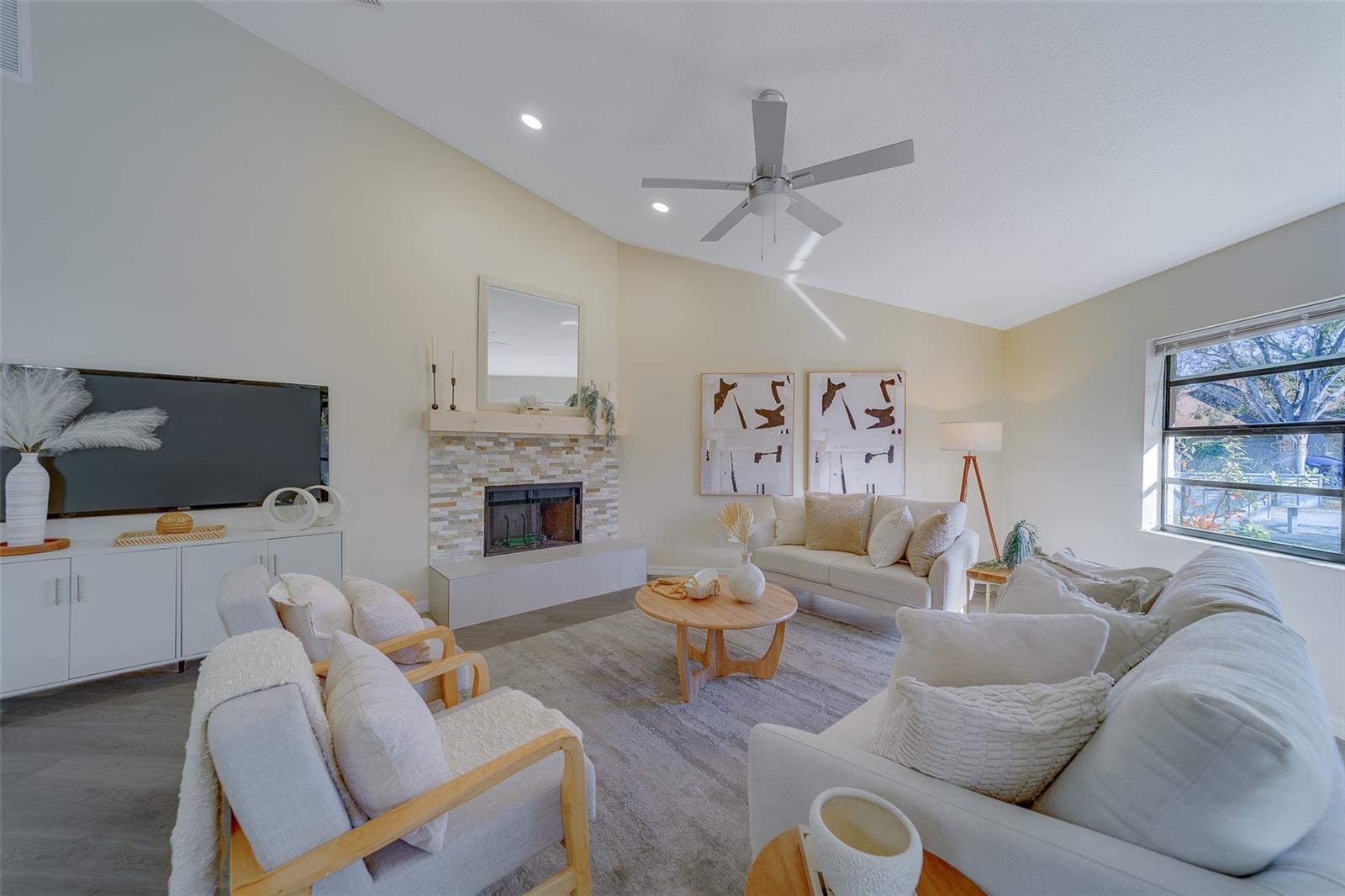 LAKE SEMINOLE VILLAGE - Residential