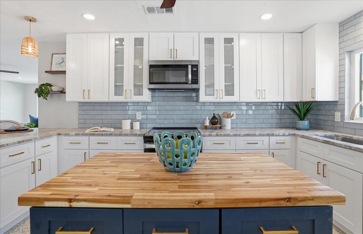 ISLE OF PALMS 1ST ADD - Residential