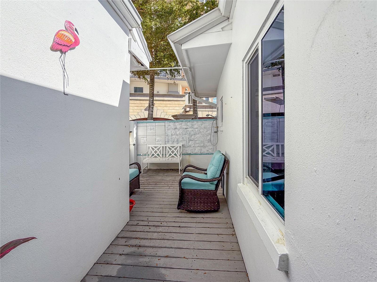 HARBOR HOUSE SOUTH - Residential