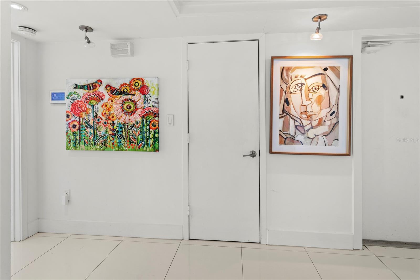 HARBOR HOUSE SOUTH - Residential