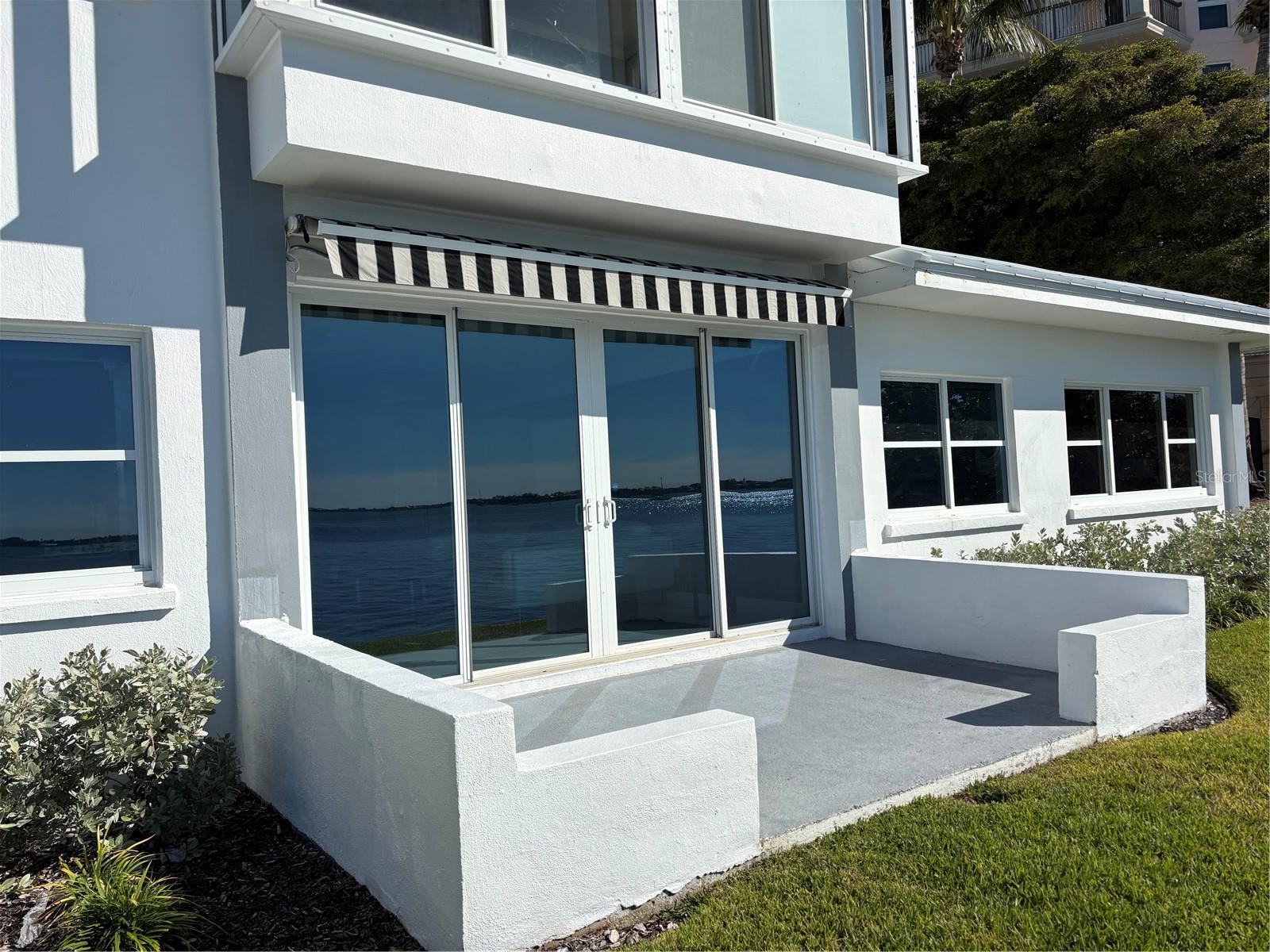 HARBOR HOUSE SOUTH - Residential