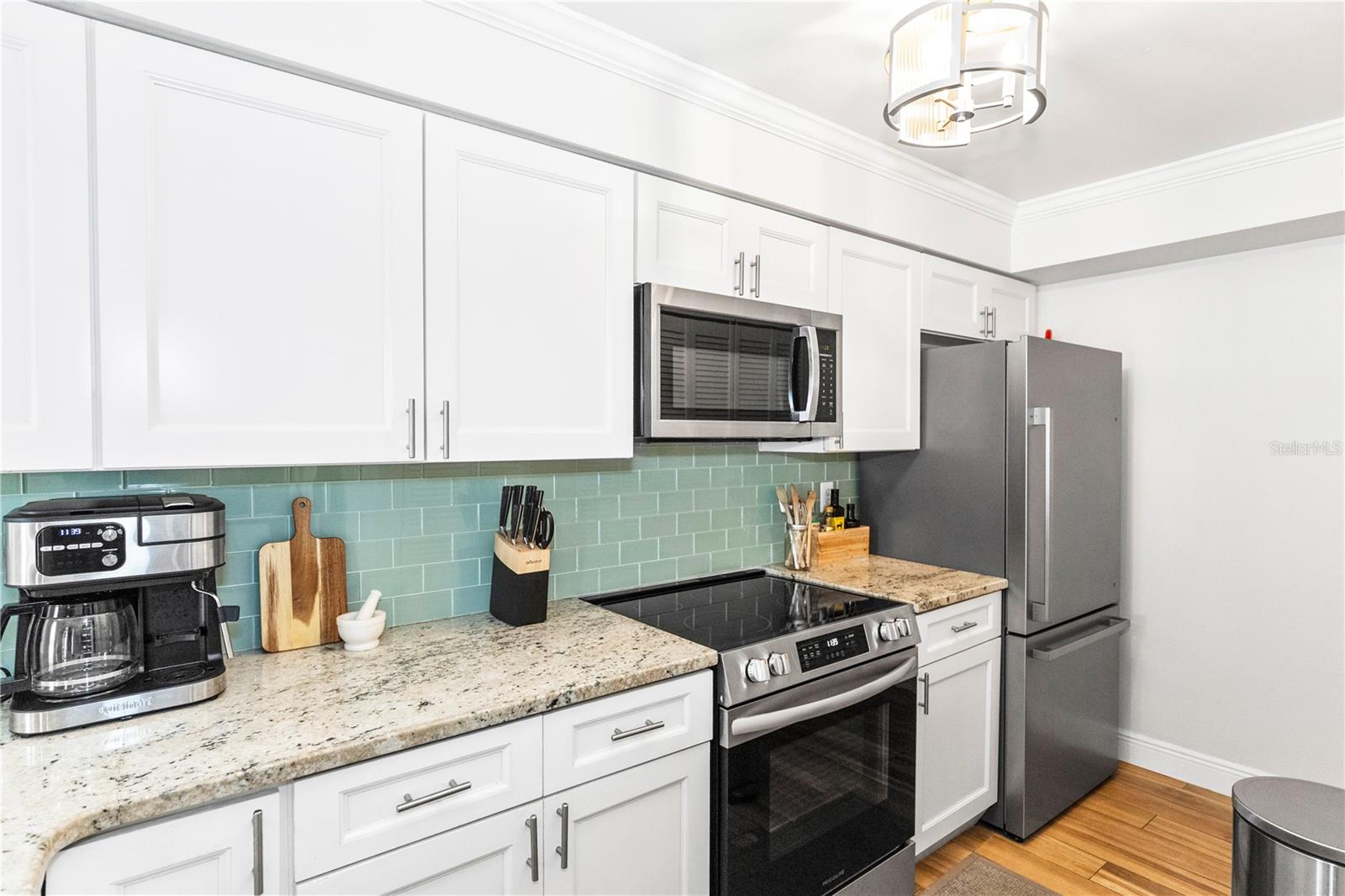 BONAVENTURE CONDO - Residential