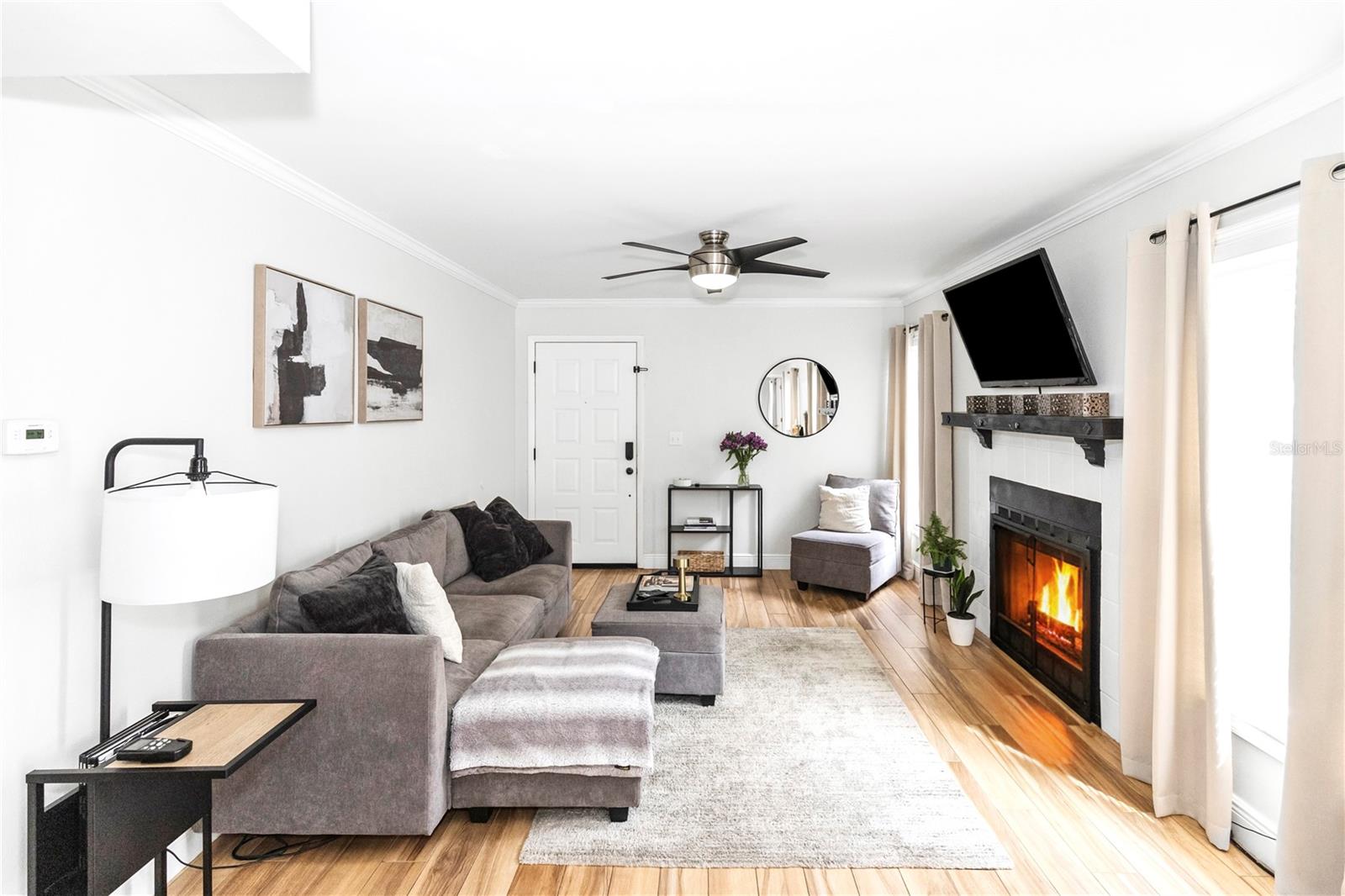 BONAVENTURE CONDO - Residential