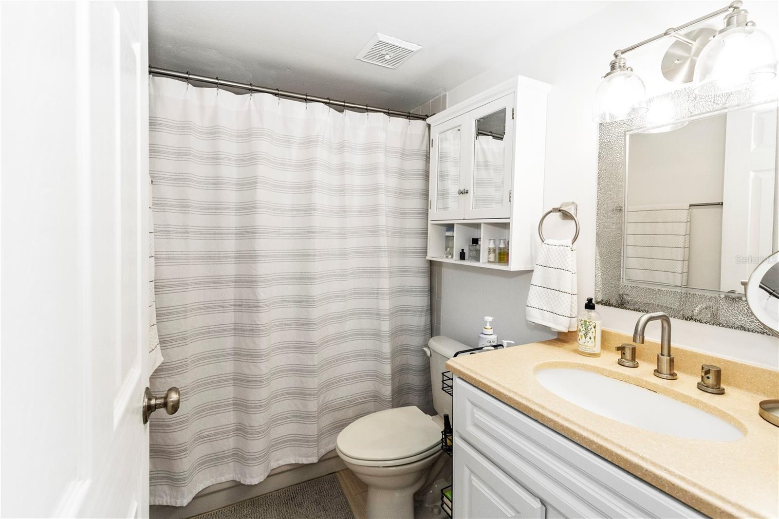 BONAVENTURE CONDO - Residential