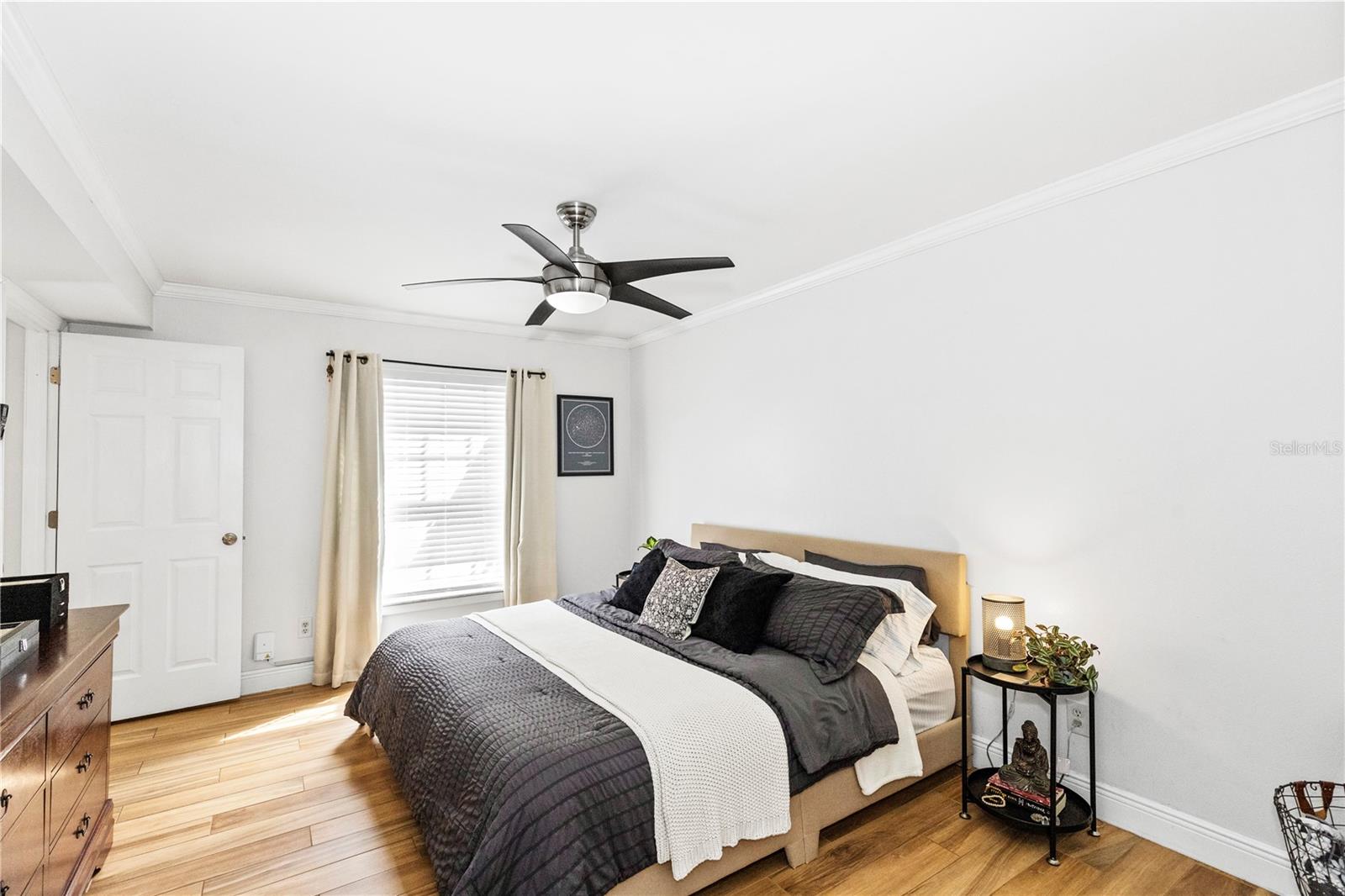 BONAVENTURE CONDO - Residential