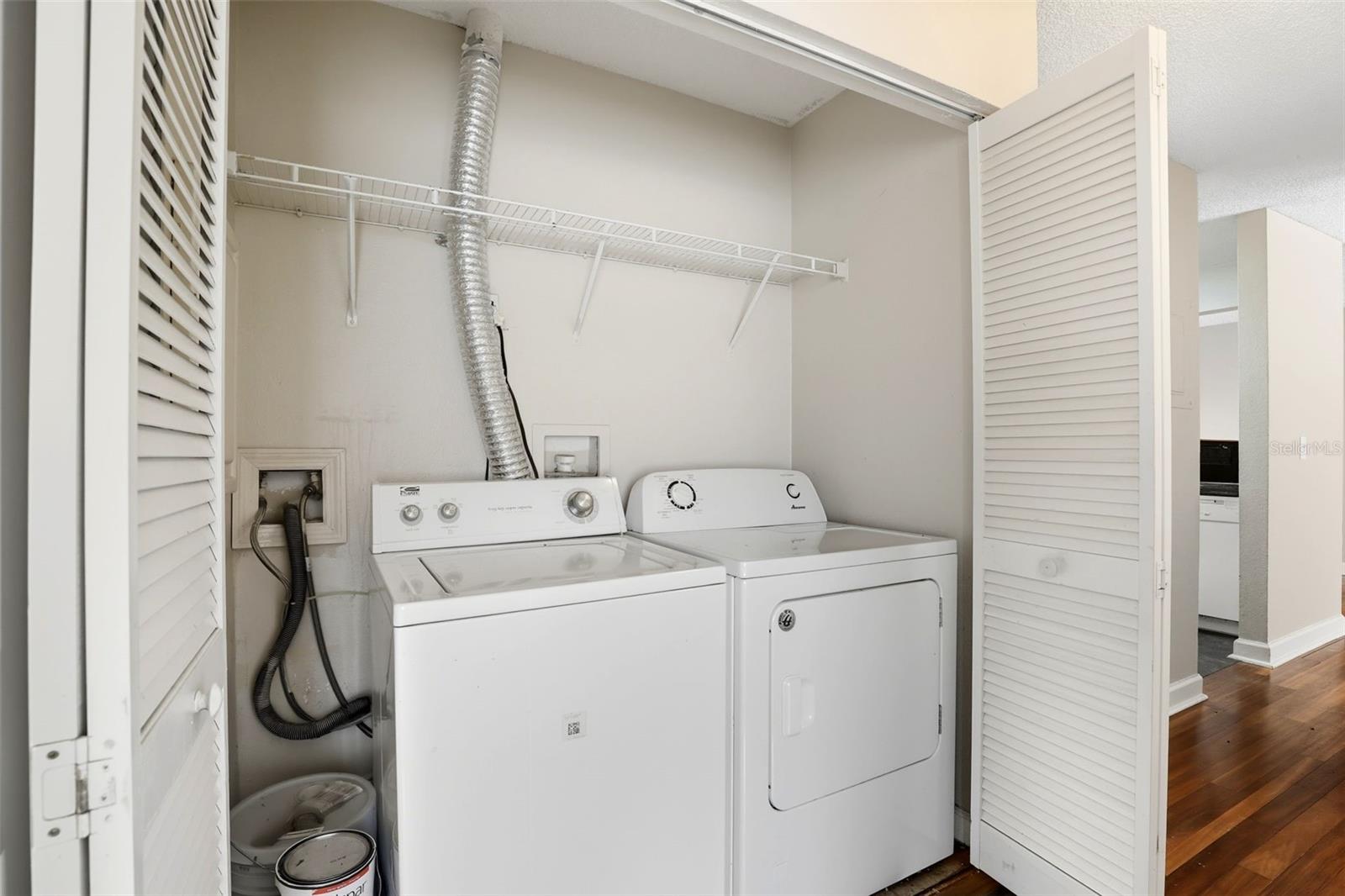 MIRIADA CONDO - Residential