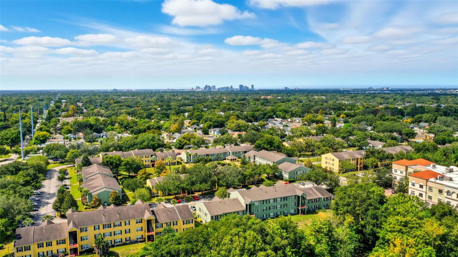 MIRIADA CONDO - Residential
