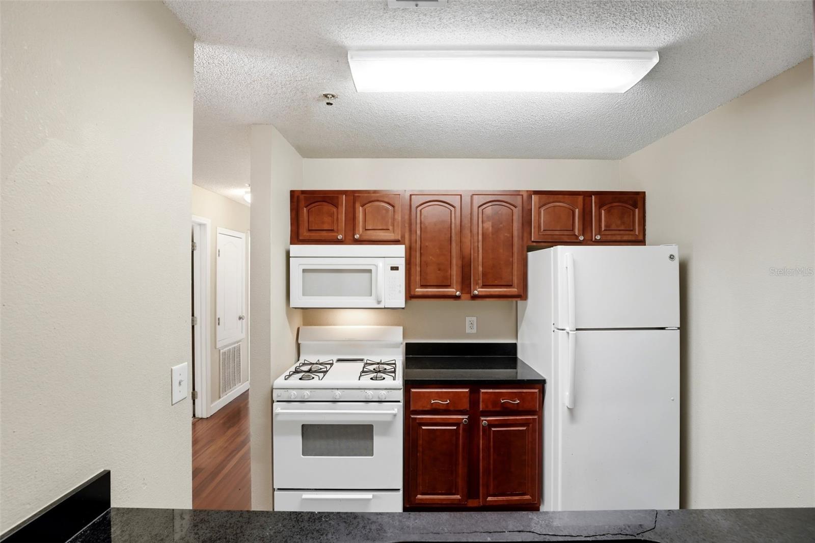 MIRIADA CONDO - Residential