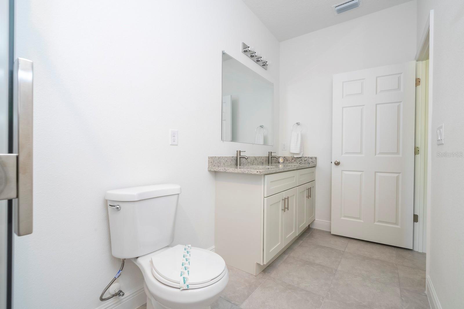 MARION OAKS UN ELEVEN - Residential