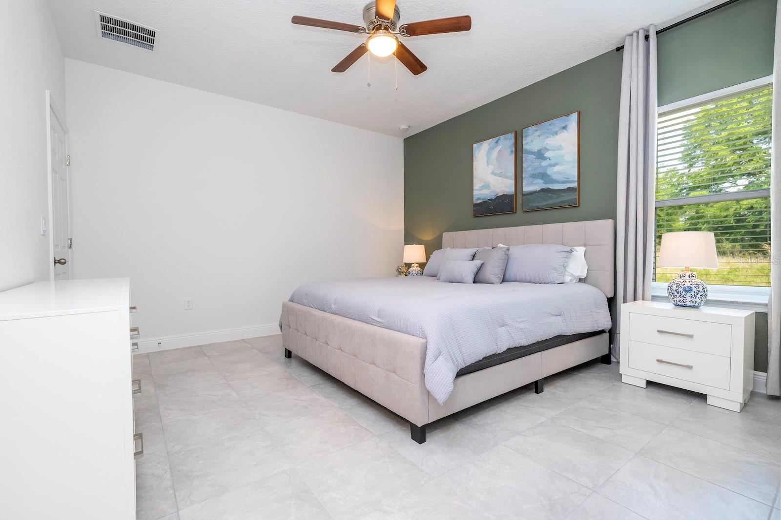 MARION OAKS UN ELEVEN - Residential