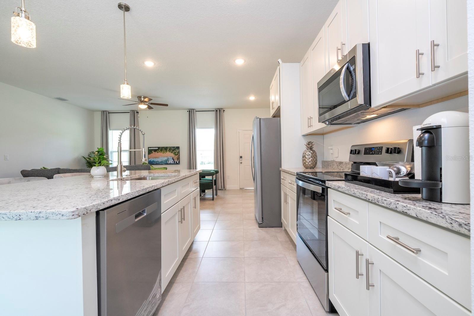 MARION OAKS UN ELEVEN - Residential