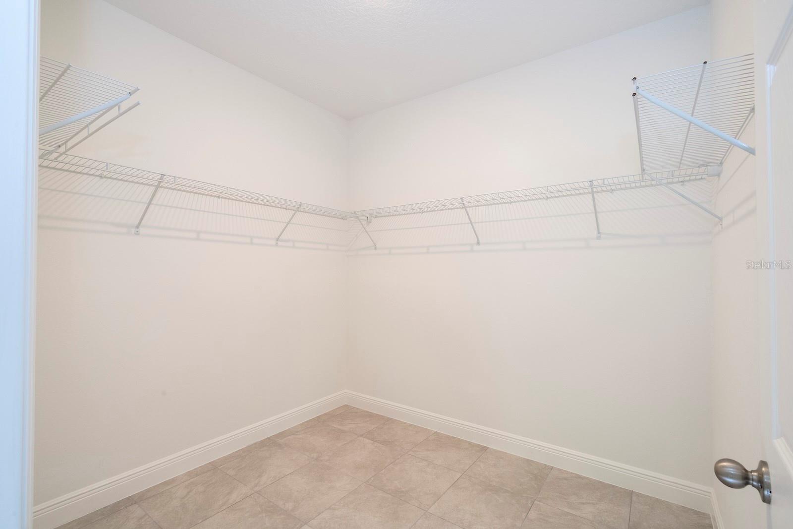 MARION OAKS UN ELEVEN - Residential