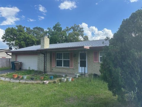 Photo of 1316 SE 17th Street, Ocala, FL 34471 (MLS # OM720065)