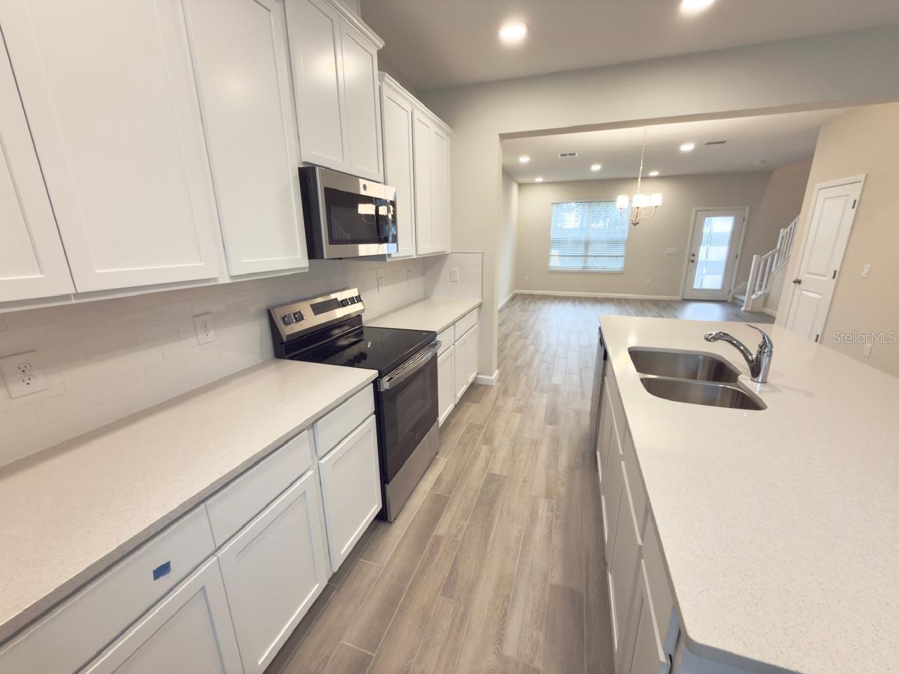 TRIBUTE AT OVATION - Residential Lease