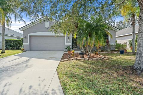 A home in PALMETTO